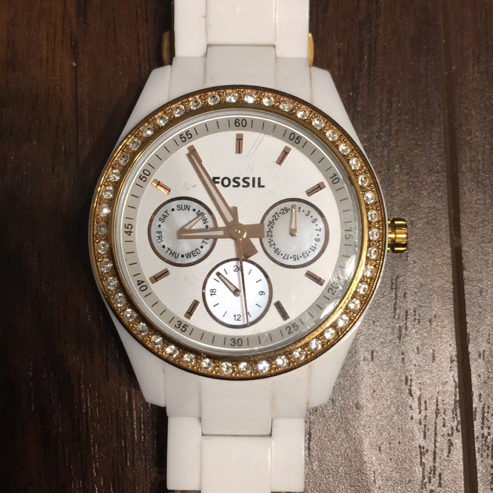 White and Gold Fossil Watch